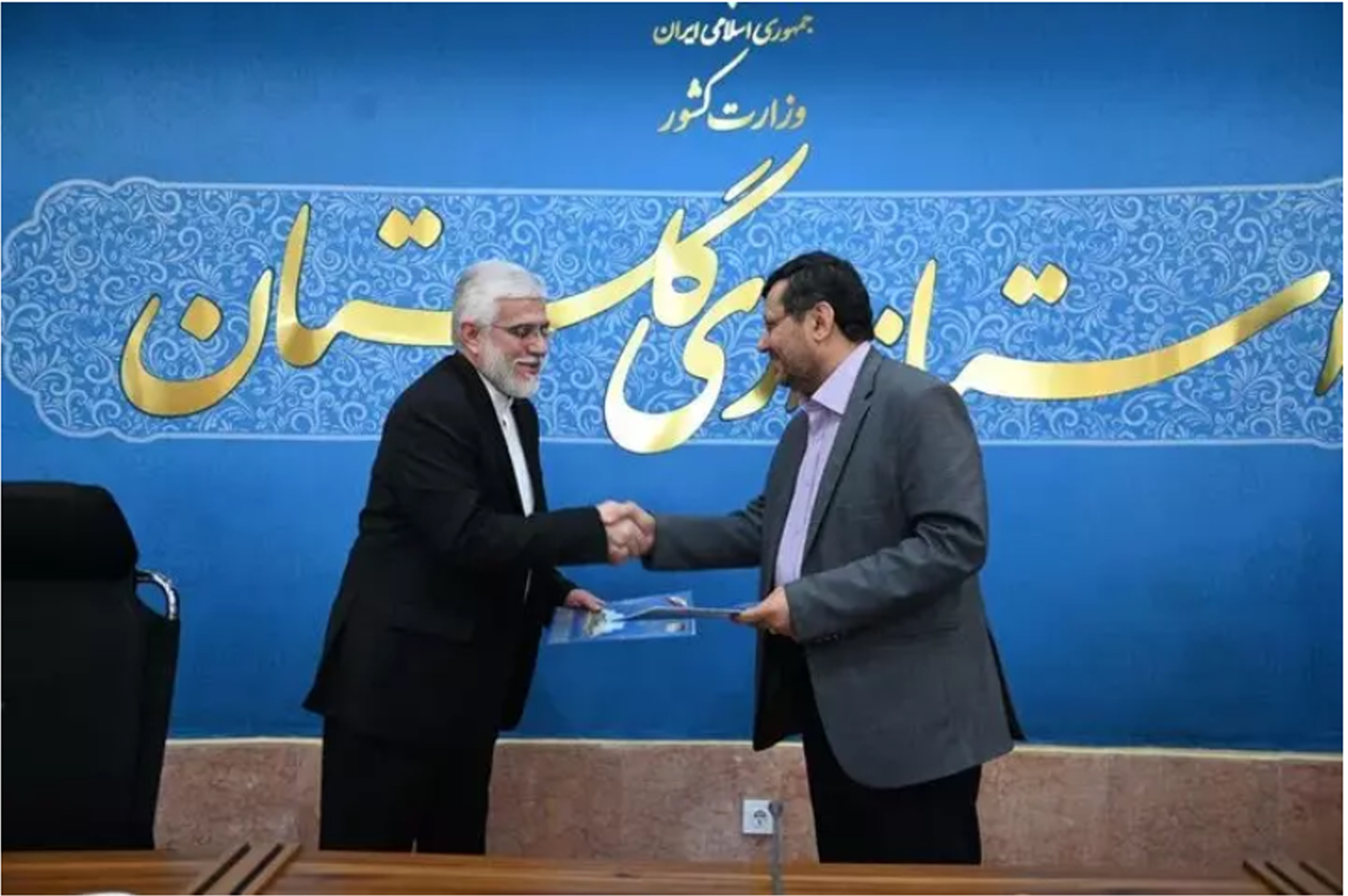 امضا تفاهم نامه همکاری مشترک بین استانداری گلستان و شرکت دخانیات ایران