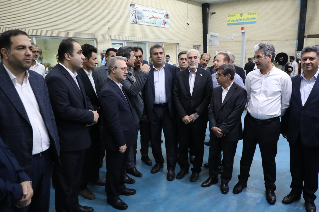 بازدید اعضای کمیسیون اجتماعی مجلس شورای اسلامی از مجتمع دخانیات گلستان 
